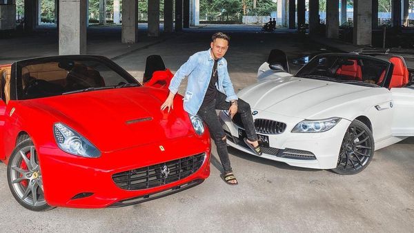 Ini Koleksi Mobil Mewah Indra Kenz yang Bakal Disita Polisi