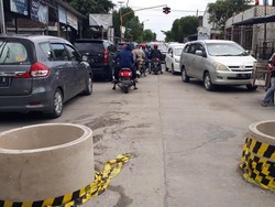 Jembatan Glendeng Ditutup karena Retak Hingga Penurunan Tanah