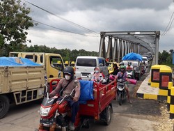 Perbaikan Jembatan Glendeng Tuban Telan Rp 6 M, Warga: Kok Iso Rusak Maneh