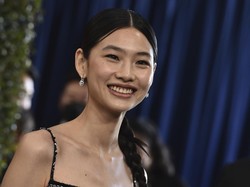Tentang The Governesses yang Dibintangi Jung Ho Yeon dan Lily-Rose Depp