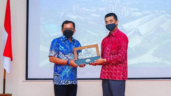 Kedubes Jepang Kunjungi Fasilitas Pengolahan Limbah di SBI