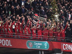 Sikat Semua Trofi, Liverpool!