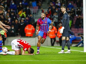 Memphis Depay Tebar Pesona ke Xavi Hernandez