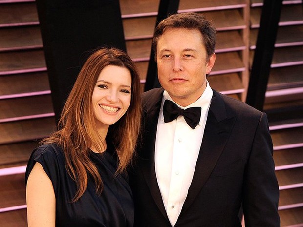 Talulah Riley / foto: twitter.com/Who_is_Famous/ Talulah Riley dan Elon Musk