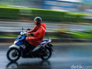 Prakiraan Cuaca Jateng, BMKG: Hujan Lebat di Pegunungan-Sebagian Solo Raya Prakiraan Cuaca Jateng, BMKG: Hujan Lebat di Pegunungan-Sebagian Solo Raya