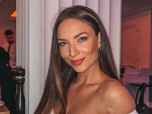 Kisah Ratu Kecantikan yang Di-ghosting 100 Pria, Kini Menyerah Mencari Cinta Kisah Ratu Kecantikan yang Di-ghosting 100 Pria, Kini Menyerah Mencari Cinta