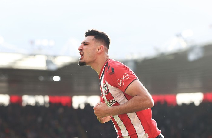 SOUTHAMPTON, ENGLAND - OCTOBER 23: Armando Broja of Southampton celebrates after scoring their sides second goal during the Premier League match between Southampton and Burnley at St Marys Stadium on October 23, 2021 in Southampton, England. (Photo by Ryan Pierse/Getty Images)