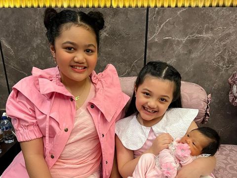Arsy, Amora bersama Ameena