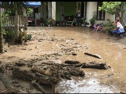 Banjir Bandang Terjang Pasaman Barat Usai Gempa M 6,1