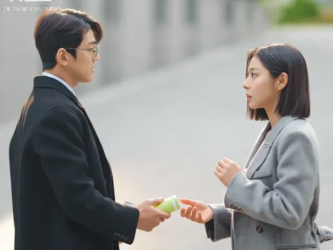 Drama Korea Business Proposal (2022)