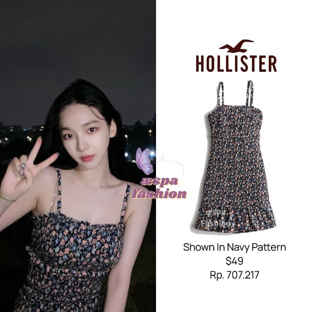 Karina nampak mengenakan floral dress dengan harga 700 ribuan.