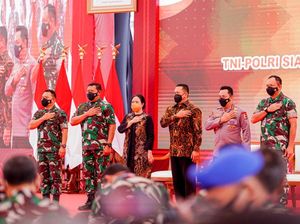 Puan Minta TNI-Polri Ikut Kawal Pemulihan Ekonomi Nasional