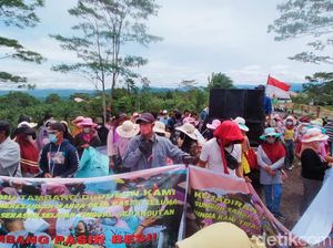Ratusan Warga Tolak Aktivitas Tambang Pasir Besi di Seluma Bengkulu