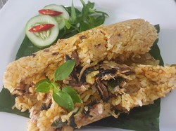 Resep Nasi Bakar Cakalang yang Pedas Nyengat, Enak Dimakan Hangat