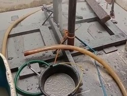 Semburan Gas Muncul dari Sumur Bor Milik Warga Parungpanjang Bogor