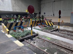 Tahukah Kamu, Rel Kereta Api Surabaya Ternyata Berujung di Sini Tahukah Kamu, Rel Kereta Api Surabaya Ternyata Berujung di Sini