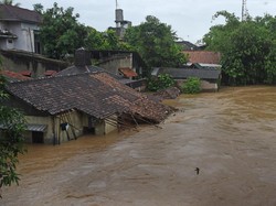 Ahli Waris Korban Meninggal Bencara Banjir Serang Dapat Bantuan Rp 10 Juta