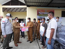 Wali Kota Banda Aceh Kembali Bantu Korban Kebakaran Lampulo