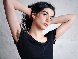 Viral Wanita Raup Rp 38,7 Juta Jual Bulu Tubuh, Tak Cukur Bulu Ketiak 4 Tahun