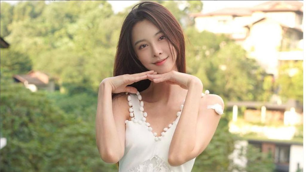 Penampilan Musisi Ini Dinilai Terlalu Sempurna sampai Dikira AI Penampilan Musisi Ini Dinilai Terlalu Sempurna sampai Dikira AI