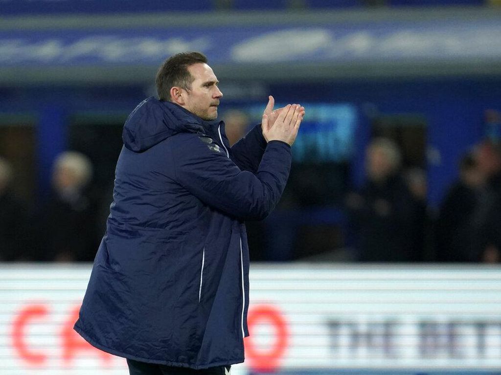 Bos Wasit Minta Maaf ke Lampard, Everton Dirugikan VAR Lawan Man City
