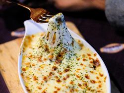 Cicip Nasi Panggang Keju di Gading Serpong, Ada Rasa Rendang-Balado