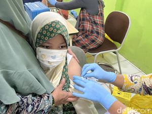 Kejar PTM 100%, Kabupaten Bogor Gencar Vaksinasi Anak Kejar PTM 100%, Kabupaten Bogor Gencar Vaksinasi Anak