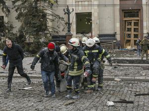 Rudal Rusia Hantam Kharkiv, Korban Sipil Berjatuhan
