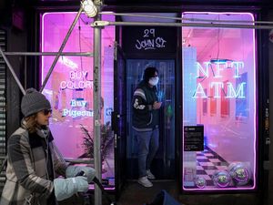 Mesin Penjual Otomatis NFT Pertama Hadir di New York