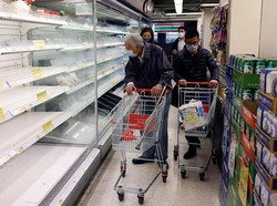 Pemimpin Hong Kong Minta Warga Tenang di Tengah Rencana Tes Massal 7,4 Juta Penduduk