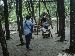 Wisatawan Terbius Pesona Puncak, Tetap Datang meski Kerap Macet