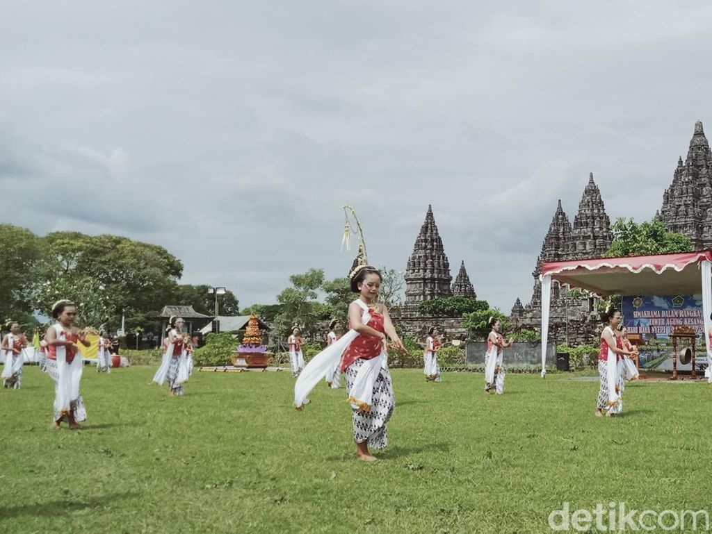 Tanpa Ogoh-ogoh, Tawur Agung Kesanga di Prambanan Berjalan Khidmat