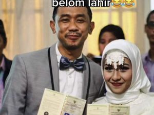 Viral Kisah Cinta Beda Usia, Sang Istri Baru Lahir Saat Suami Sudah Kuliah Viral Kisah Cinta Beda Usia, Sang Istri Baru Lahir Saat Suami Sudah Kuliah