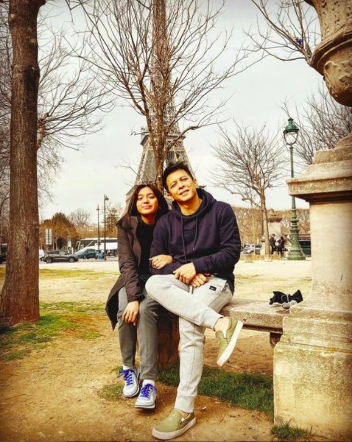 Ariel NOAH ajak Alleia ke Paris.