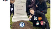Ditinggal Abramovich disebut menjadi akhir kiprah Chelsea di papan atas sepakbola Inggris. Liverpool, Manchester United, Manchester City, dan Arsenal pasti senang, nih. (Foto: Twitter @TrollFootball)
