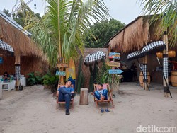 Belum Sempat ke Bali? ke Pantai di Tangerang Selatan Aja Dulu...