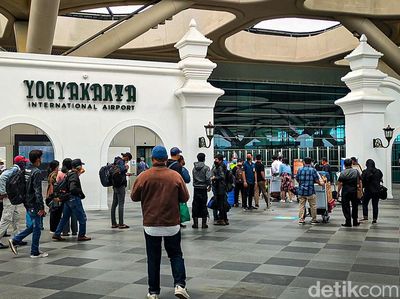 Dipadati Wisatawan, Bandara YIA Kulon Progo Sibuk Saat Libur Nyepi
