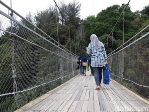 Kunjungan ke Situ Gunung Sukabumi Naik 10 Persen di Libur Nyepi 2022 Kunjungan ke Situ Gunung Sukabumi Naik 10 Persen di Libur Nyepi 2022