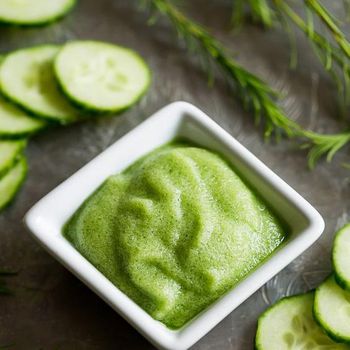 Masker Mentimun + Gel Lidah Buaya Mempan Cerahkan Wajah/Foto : pinterest.com/@gi365