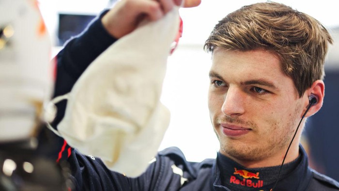 Verstappen bertahan di Red Bull sampai 2028. Foto: Getty Images/Mark Thompson Verstappen bertahan di Red Bull sampai 2028. Foto: Getty Images/Mark Thompson
