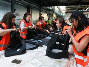 Duh! Ratusan Rompi Antipeluru untuk Ukraina Dicuri di New York