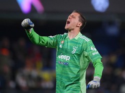 Kiper Juventus, Wojciech Szczesny juga punya 13 clean sheets (Getty Images)