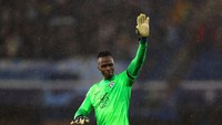 Kiper Chelsea, Edouard Mendy punya 14 clean sheets sejauh ini (Getty Images)