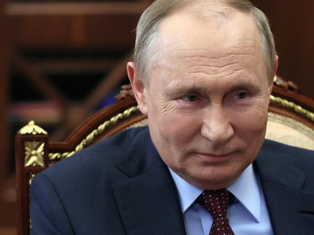 Ramai Lagi Kabar Putin Kena Kanker Tiroid, Jalani Operasi di Tengah Perang