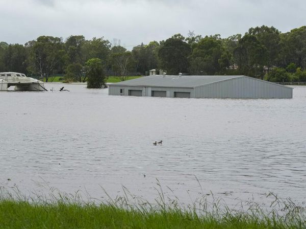 Potret Banjir Parah Australia, Bangunan Terendam hingga Atap