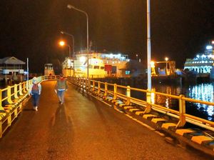 Suasana Lengang Pelabuhan Ketapang Banyuwangi Saat Nyepi Suasana Lengang Pelabuhan Ketapang Banyuwangi Saat Nyepi