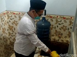 Viral Air Sumur Hitam Pekat di Pekalongan, Warga Tuding Ini Biangnya