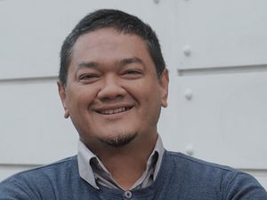 Pelaku Prostitusi Online Tawarkan Diri Sendiri Lewat Aplikasi, Bisa Dipidana?