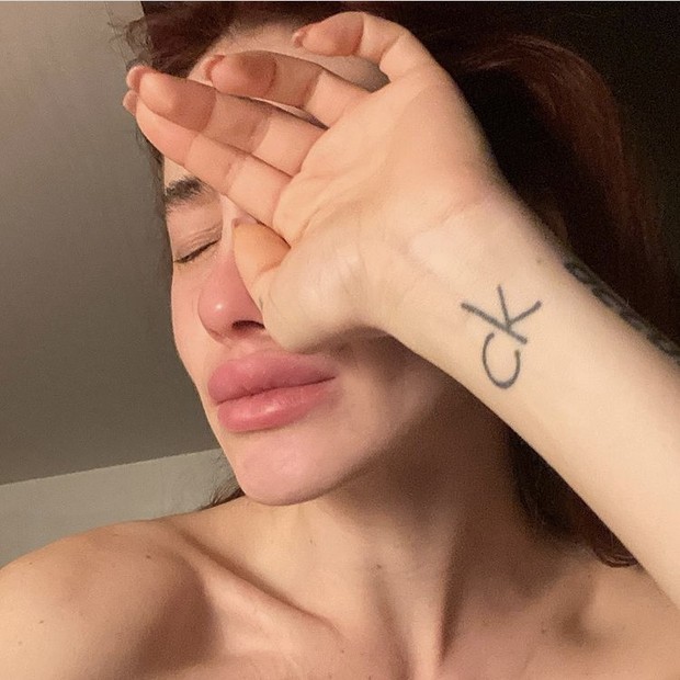 Stylist Anna Mazzhyk dalam unggahan Instagram merespon perang di Ukraina/