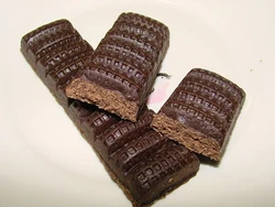 Hematogen, Permen Legendaris Rusia Berbahan Darah Sapi!